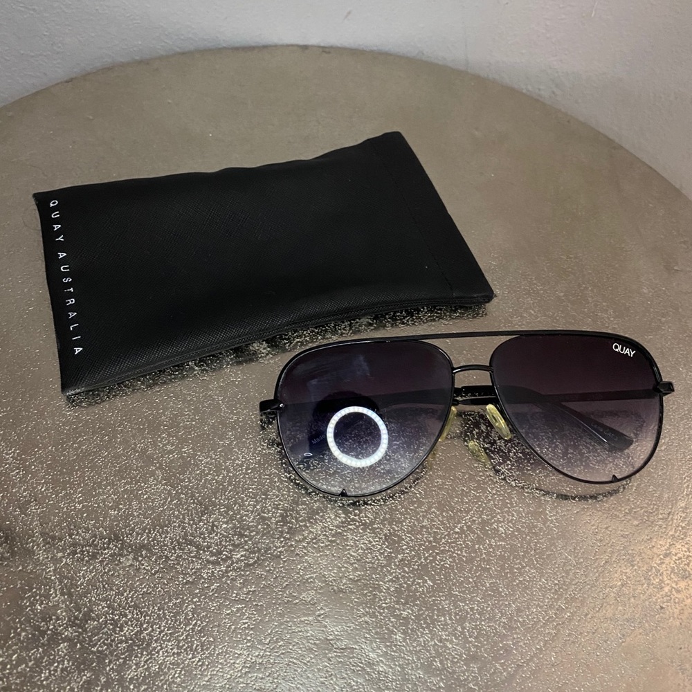 QUAY HIGH KEY SUNGLASSES DESI PERKINS COLLAB